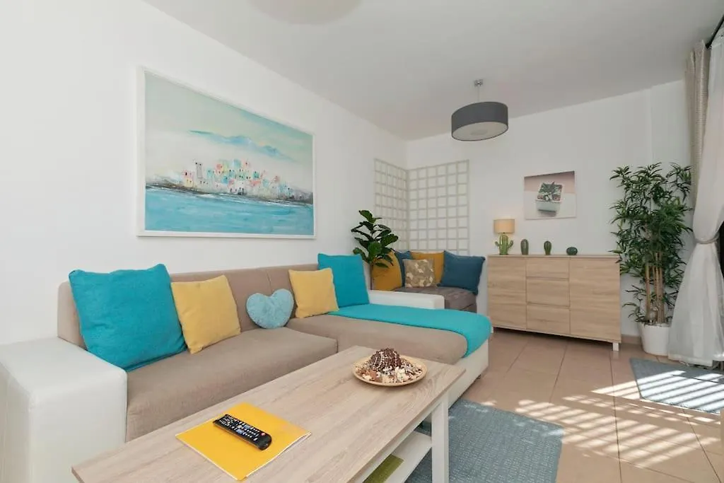 Lovely Spacious Apartment In San Isidro  Spain